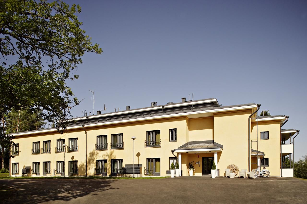 Отель Kyyhkylä Hotel and Manor Миккели